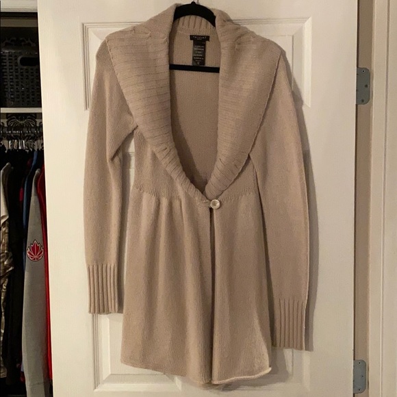 Aritzia Sweaters - TALULA Cashmere Sweater